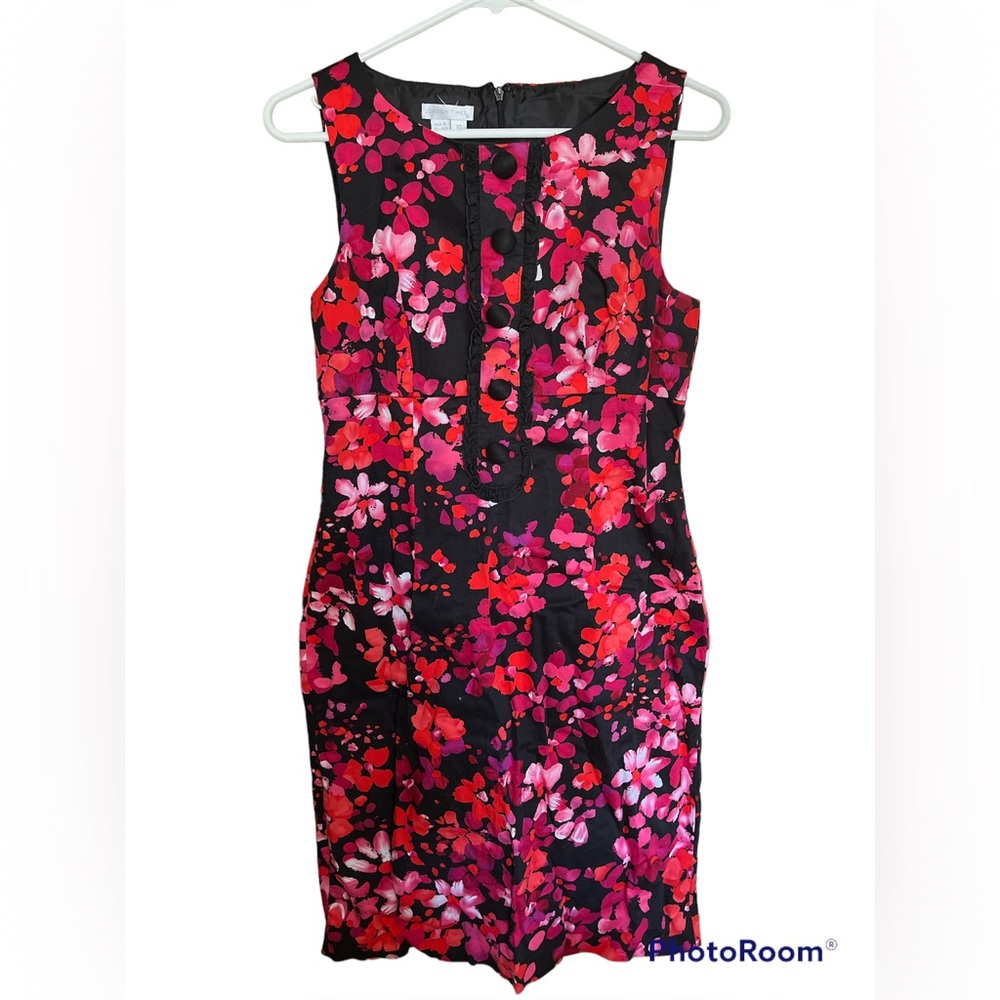 Super cute dress!